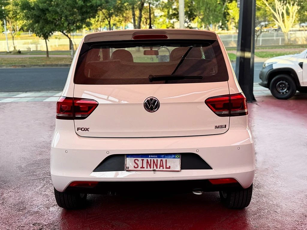 VOLKSWAGEN FOX
