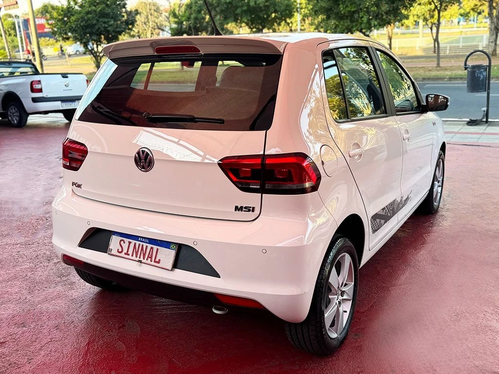 VOLKSWAGEN FOX