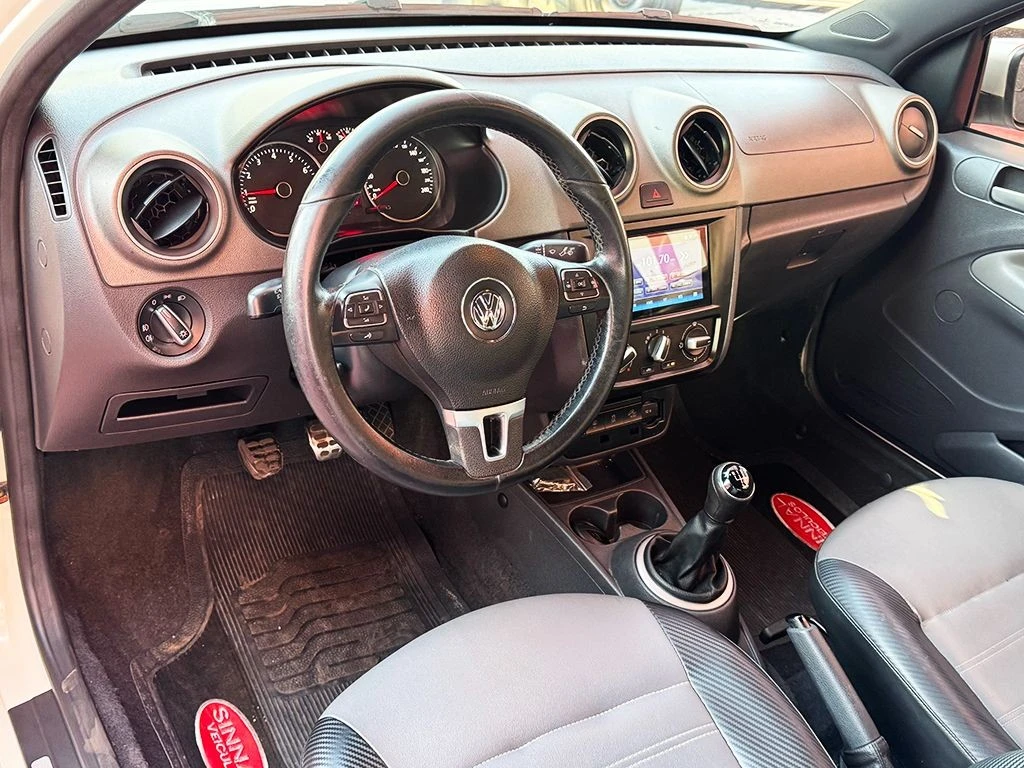 VOLKSWAGEN SAVEIRO