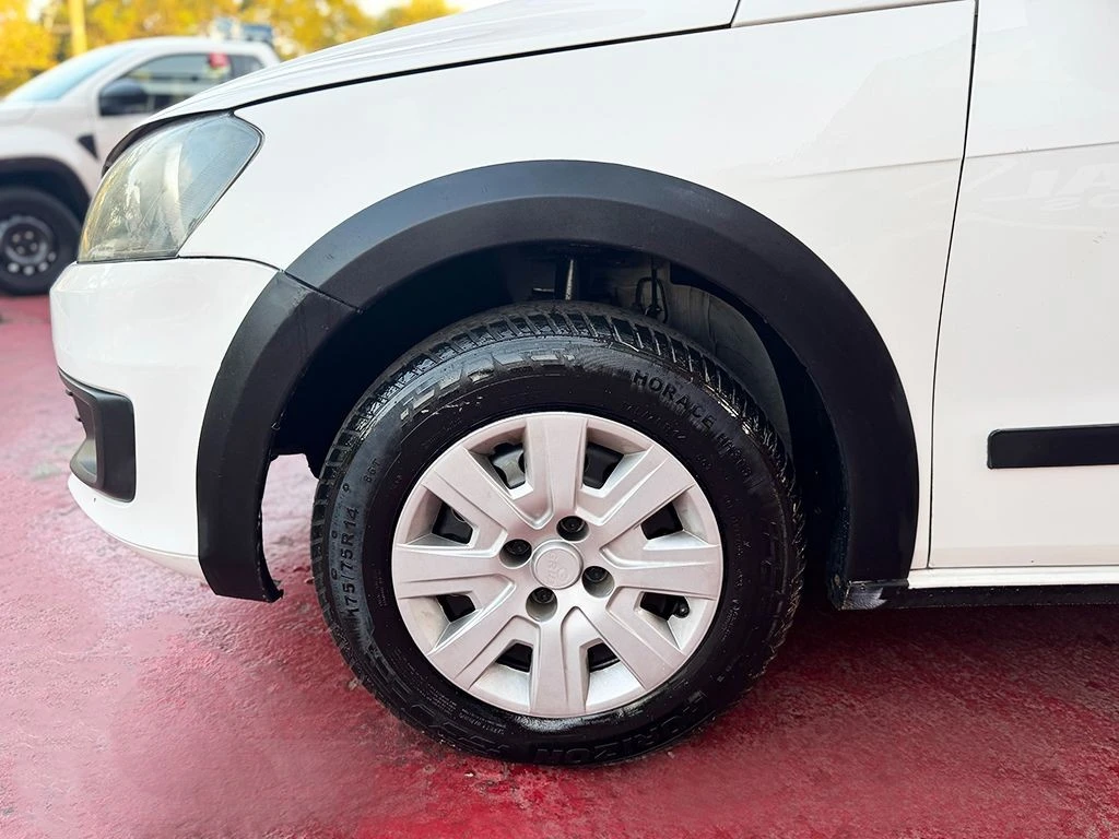 VOLKSWAGEN SAVEIRO