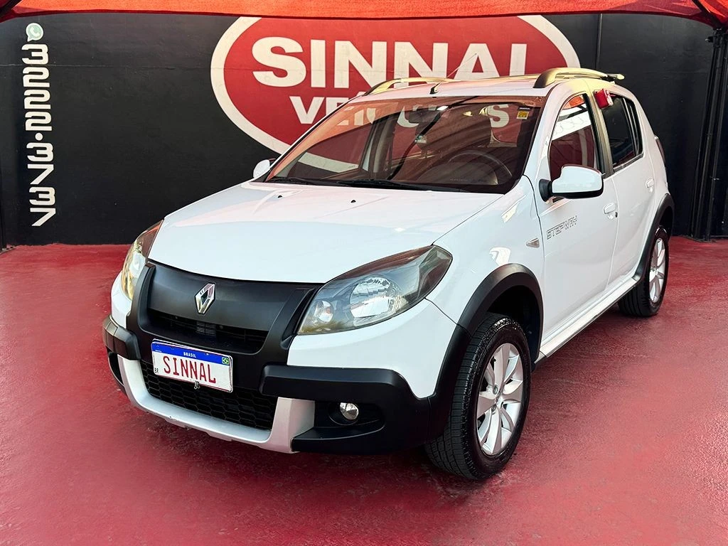 RENAULT SANDERO