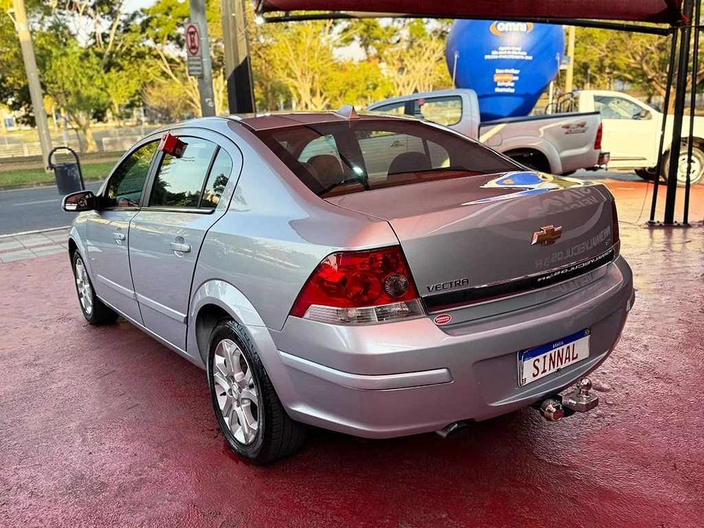 CHEVROLET VECTRA