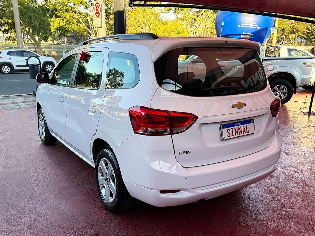 CHEVROLET SPIN