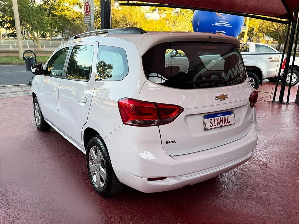 CHEVROLET SPIN