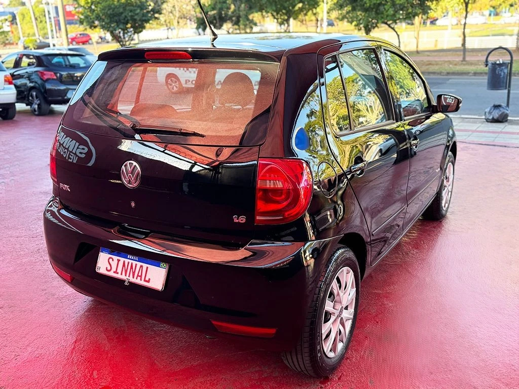 VOLKSWAGEN FOX