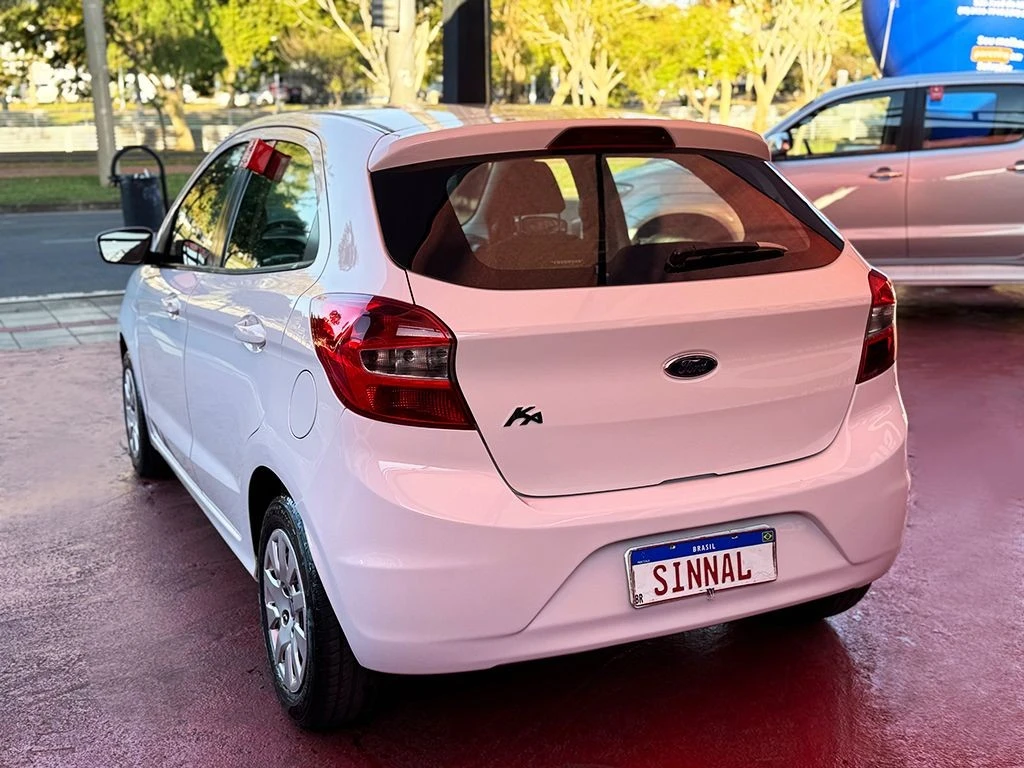 FORD KA
