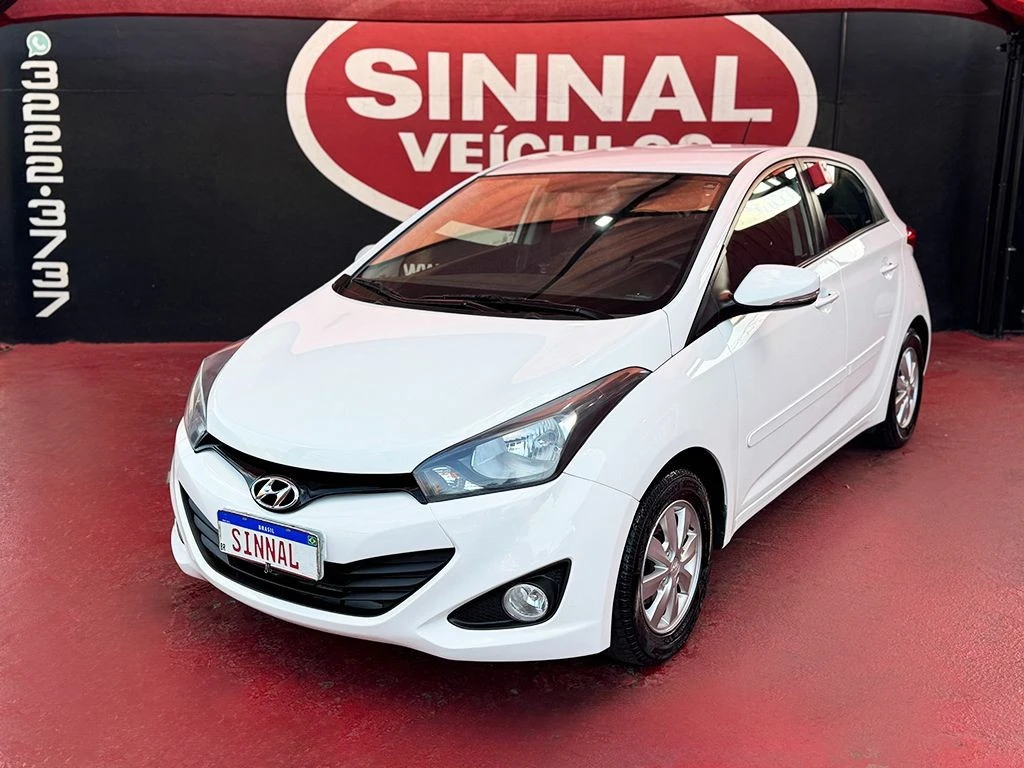 HYUNDAI HB20