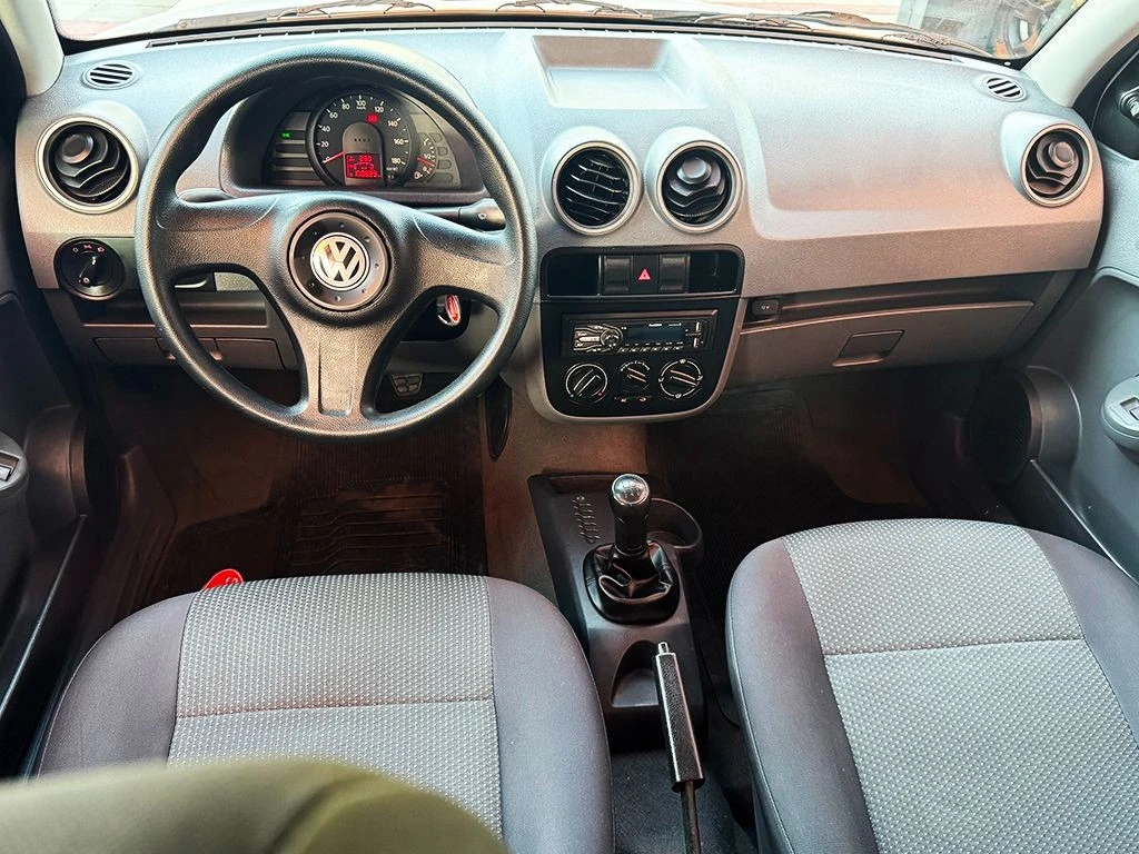 VOLKSWAGEN GOL