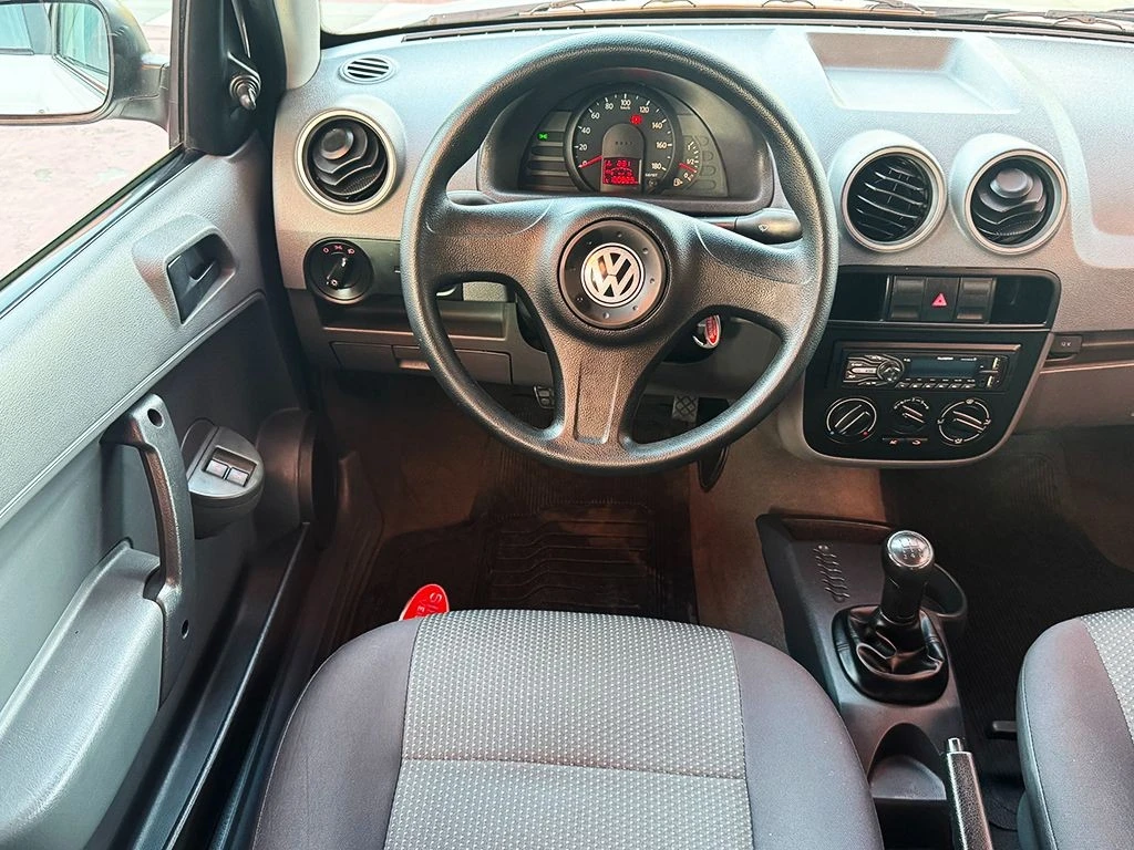 VOLKSWAGEN GOL