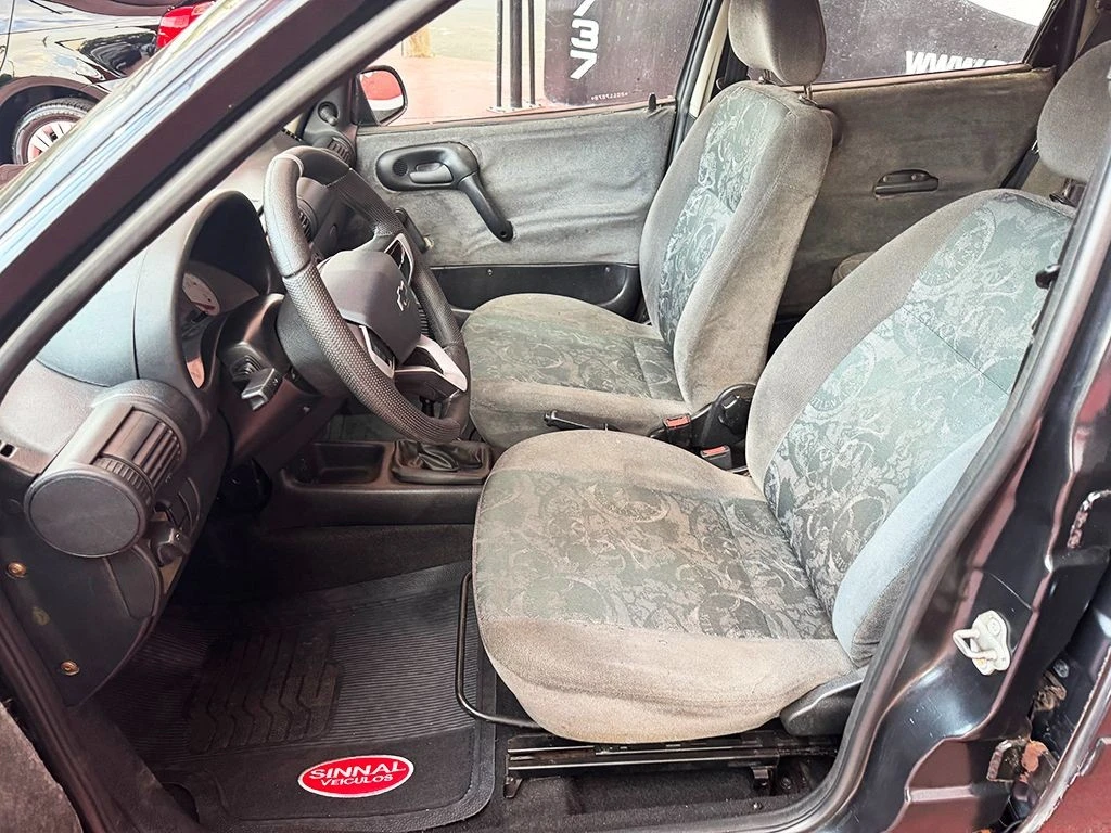 CHEVROLET CORSA