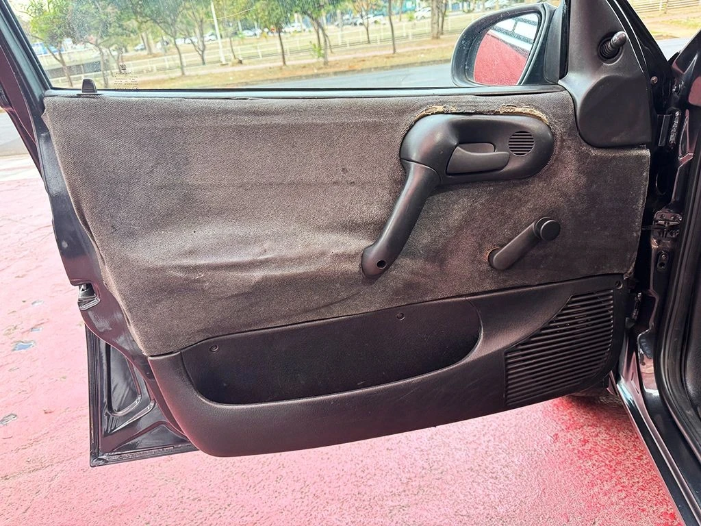 CHEVROLET CORSA