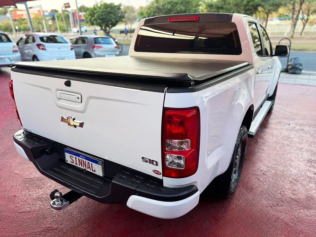 CHEVROLET S10