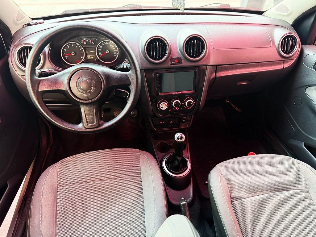 VOLKSWAGEN SAVEIRO