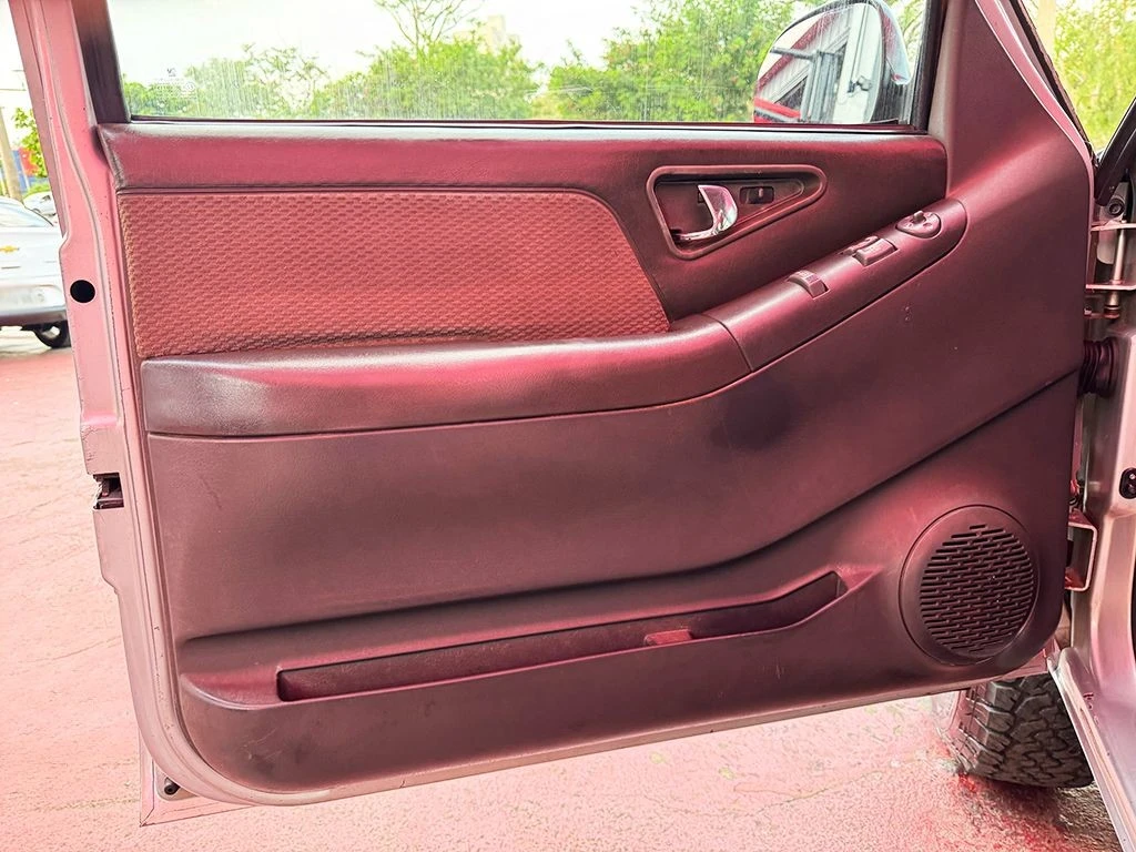 CHEVROLET S10