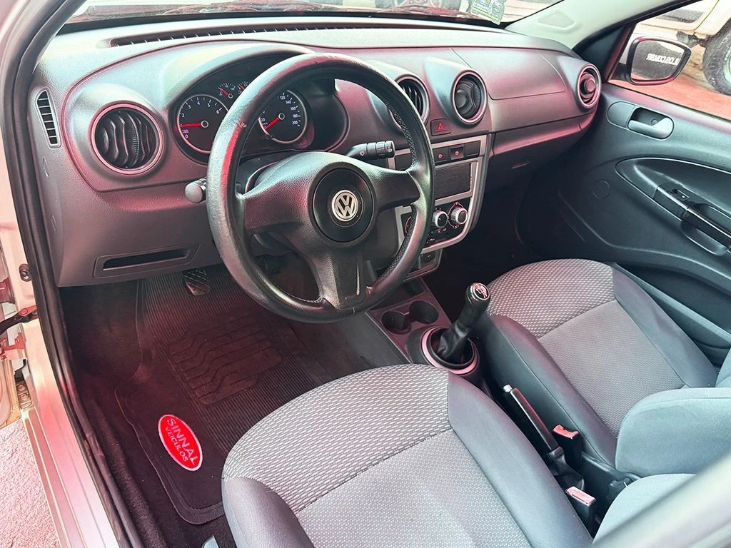 VOLKSWAGEN GOL
