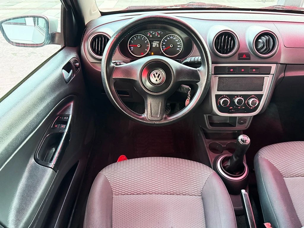 VOLKSWAGEN GOL