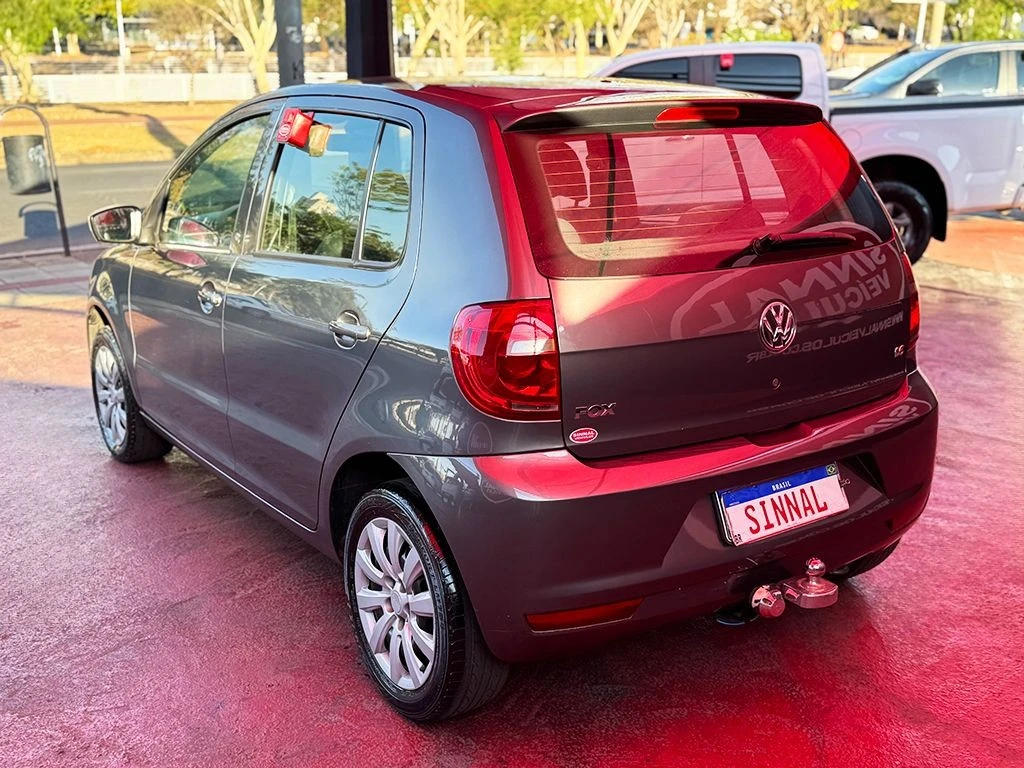 VOLKSWAGEN FOX