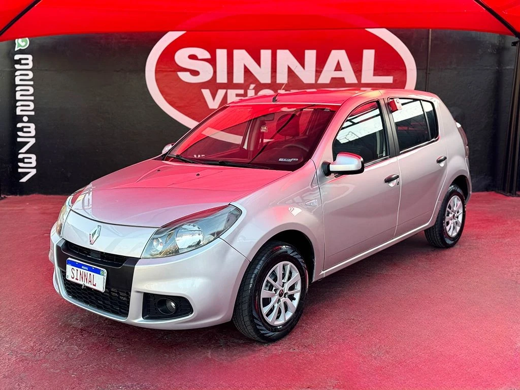 RENAULT SANDERO