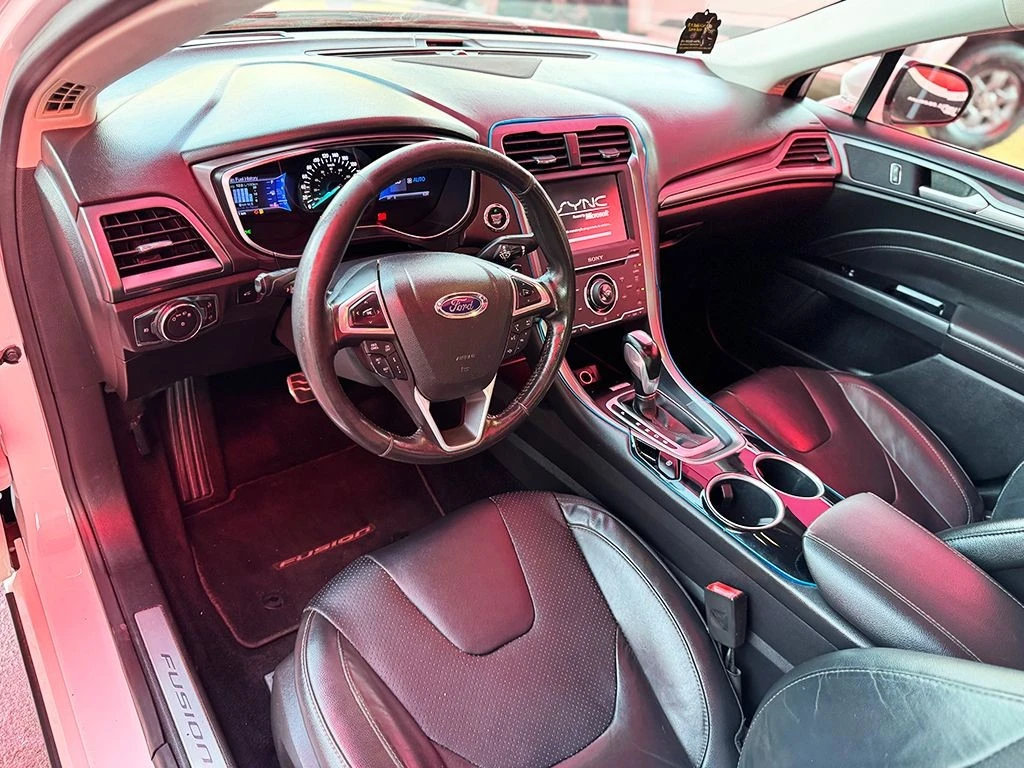 FORD FUSION