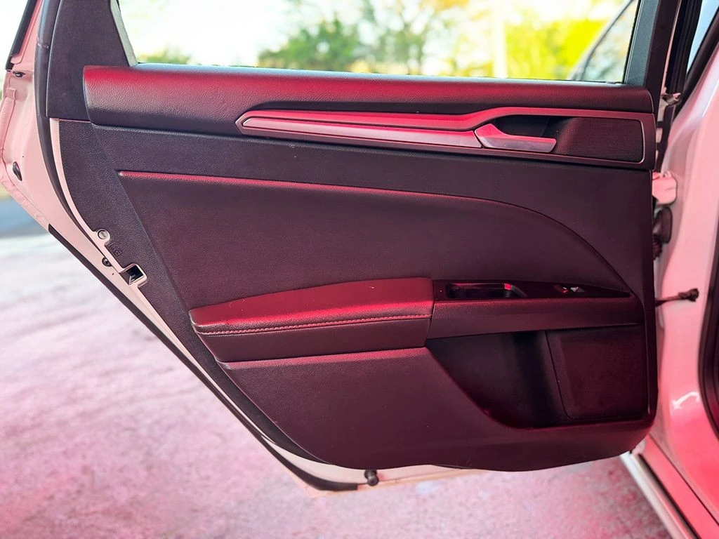 FORD FUSION