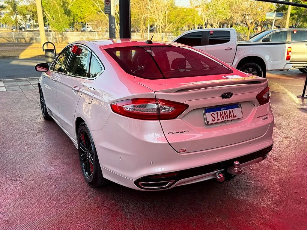 FORD FUSION