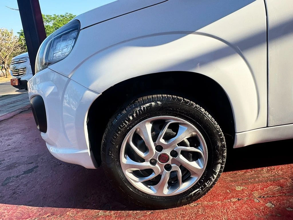 FIAT UNO