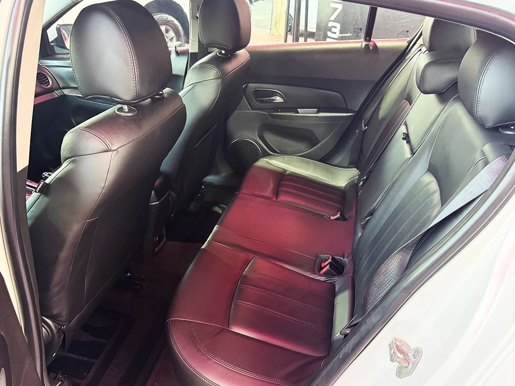 CHEVROLET CRUZE