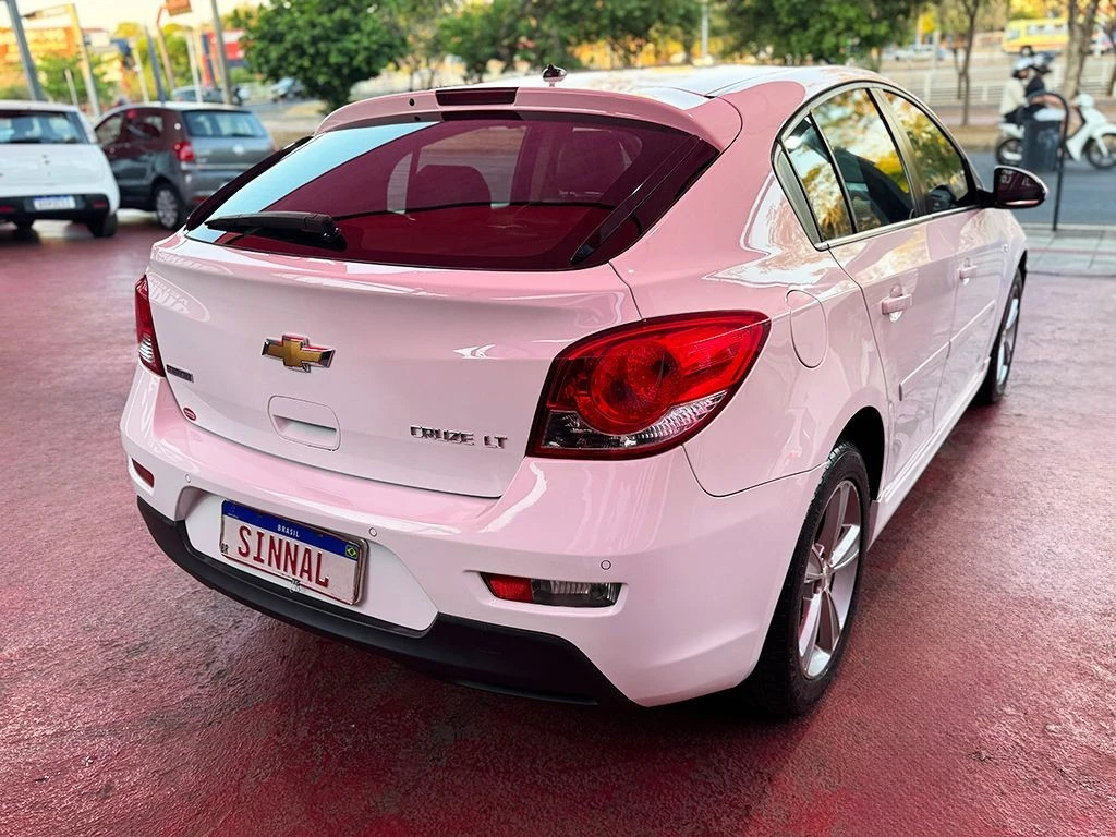 CHEVROLET CRUZE