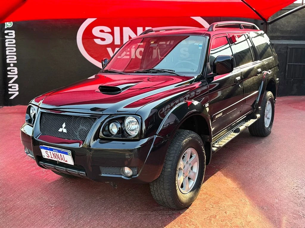 MITSUBISHI PAJERO SPORT