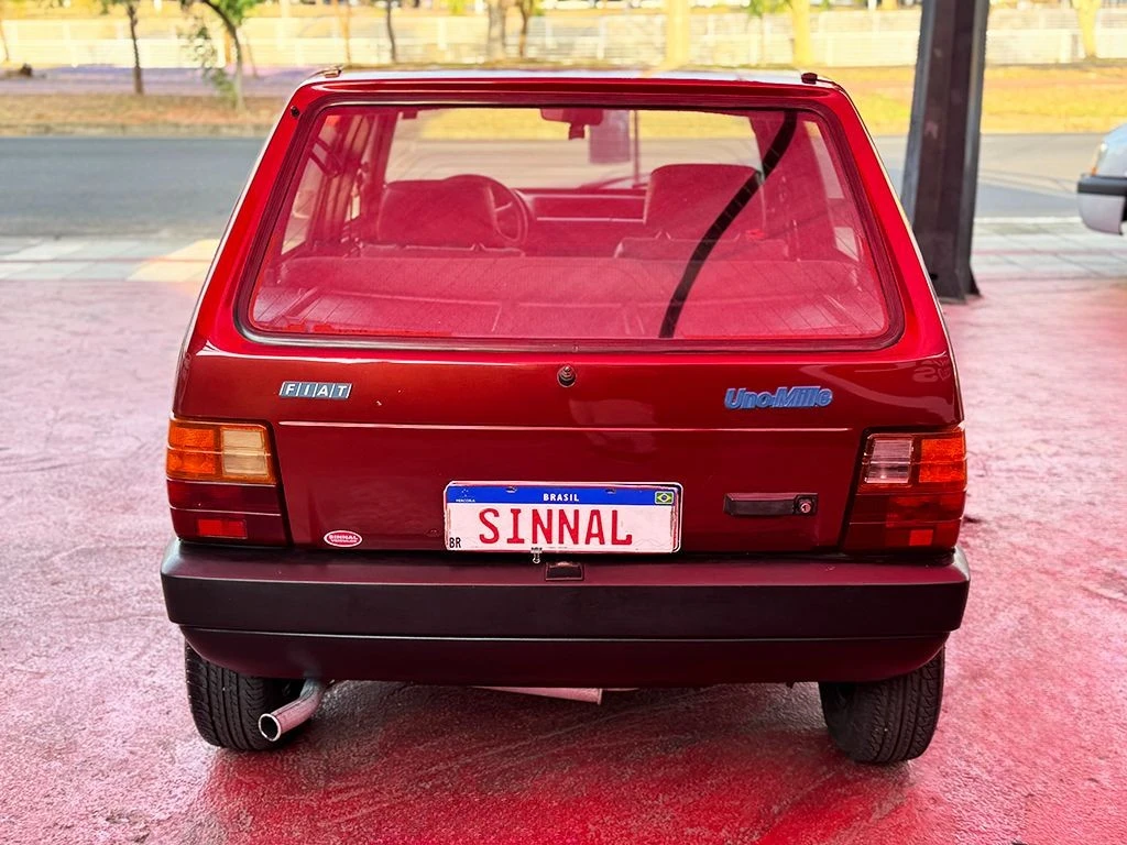 FIAT UNO