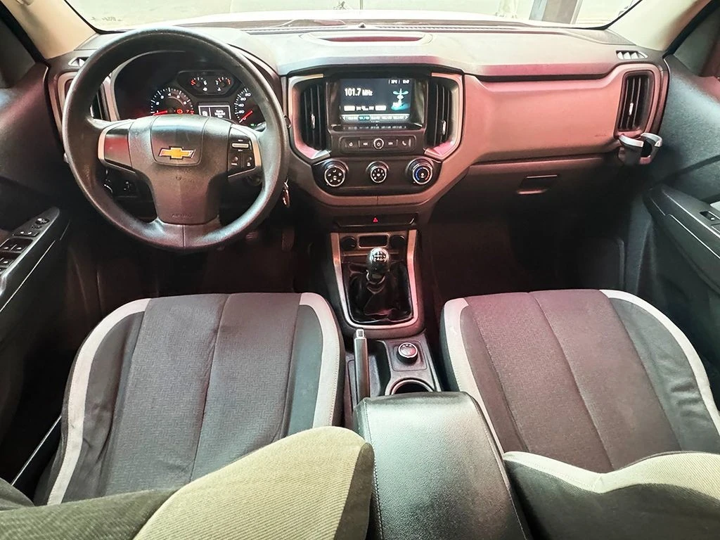 CHEVROLET S10