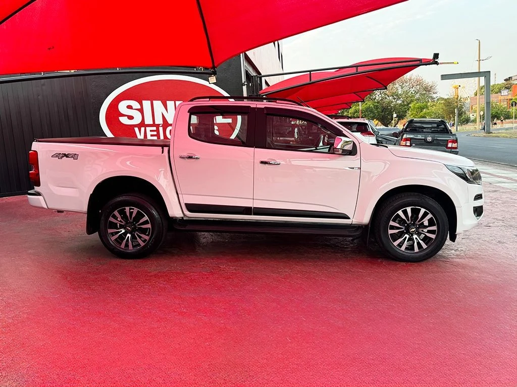 CHEVROLET S10
