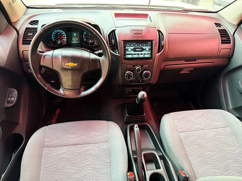 CHEVROLET S10