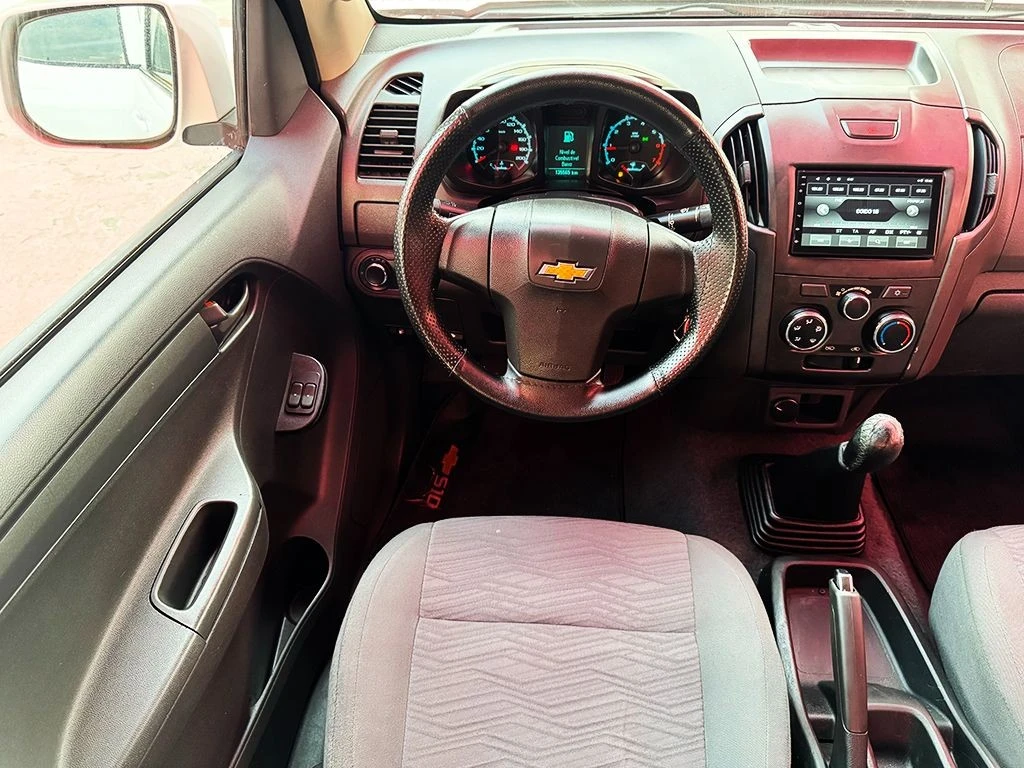 CHEVROLET S10