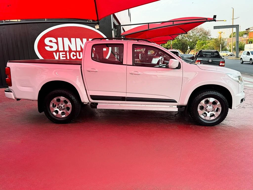 CHEVROLET S10