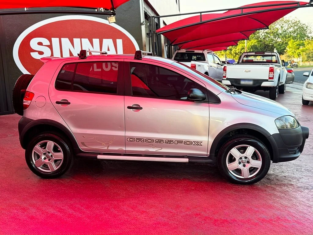 VOLKSWAGEN CROSSFOX