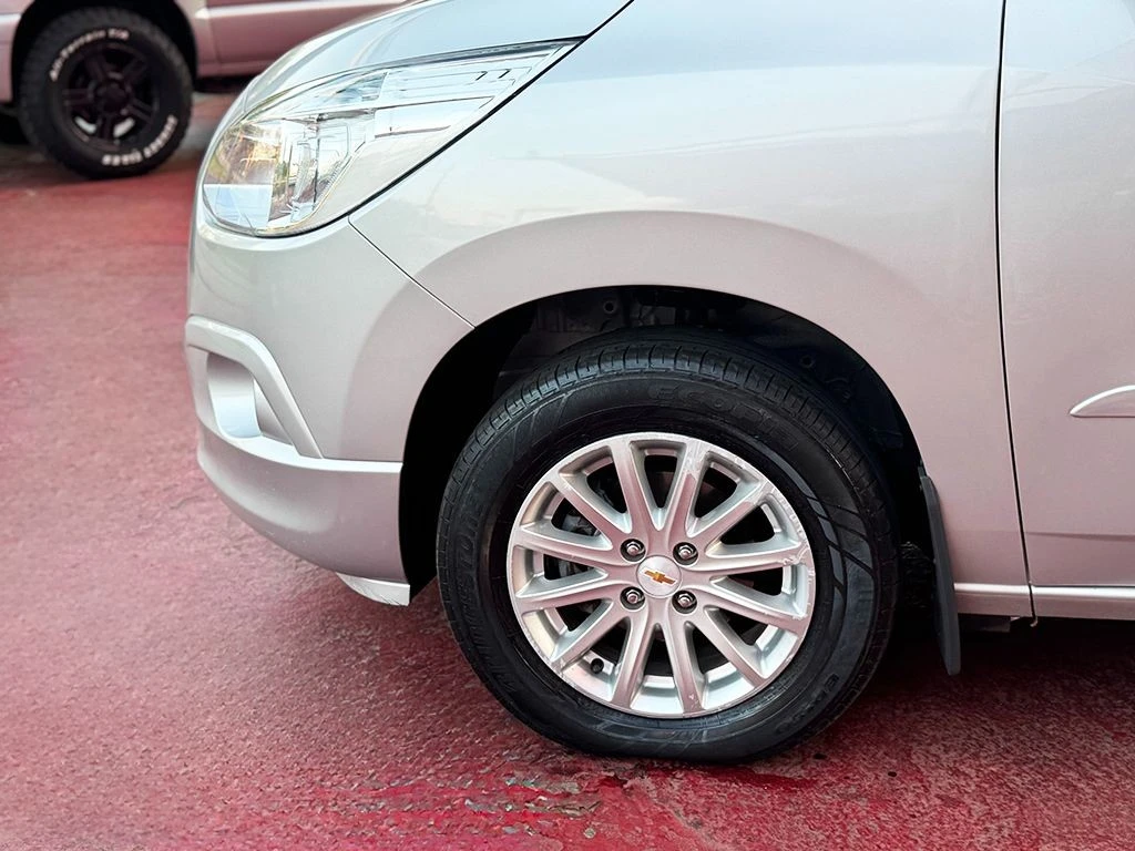 CHEVROLET SPIN
