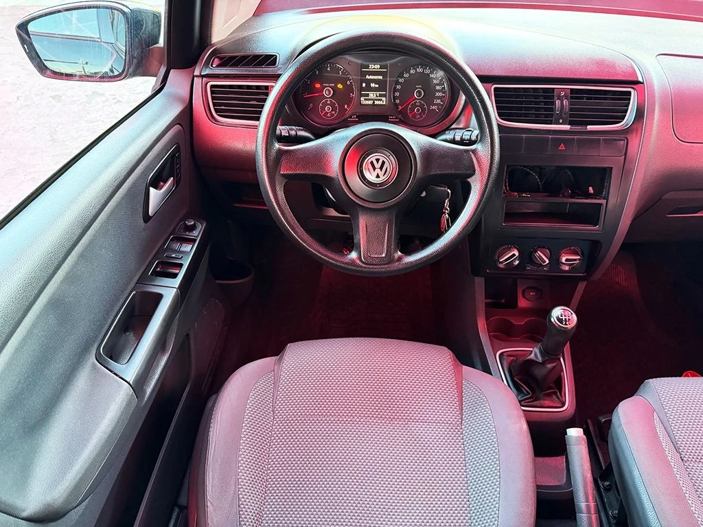 VOLKSWAGEN FOX