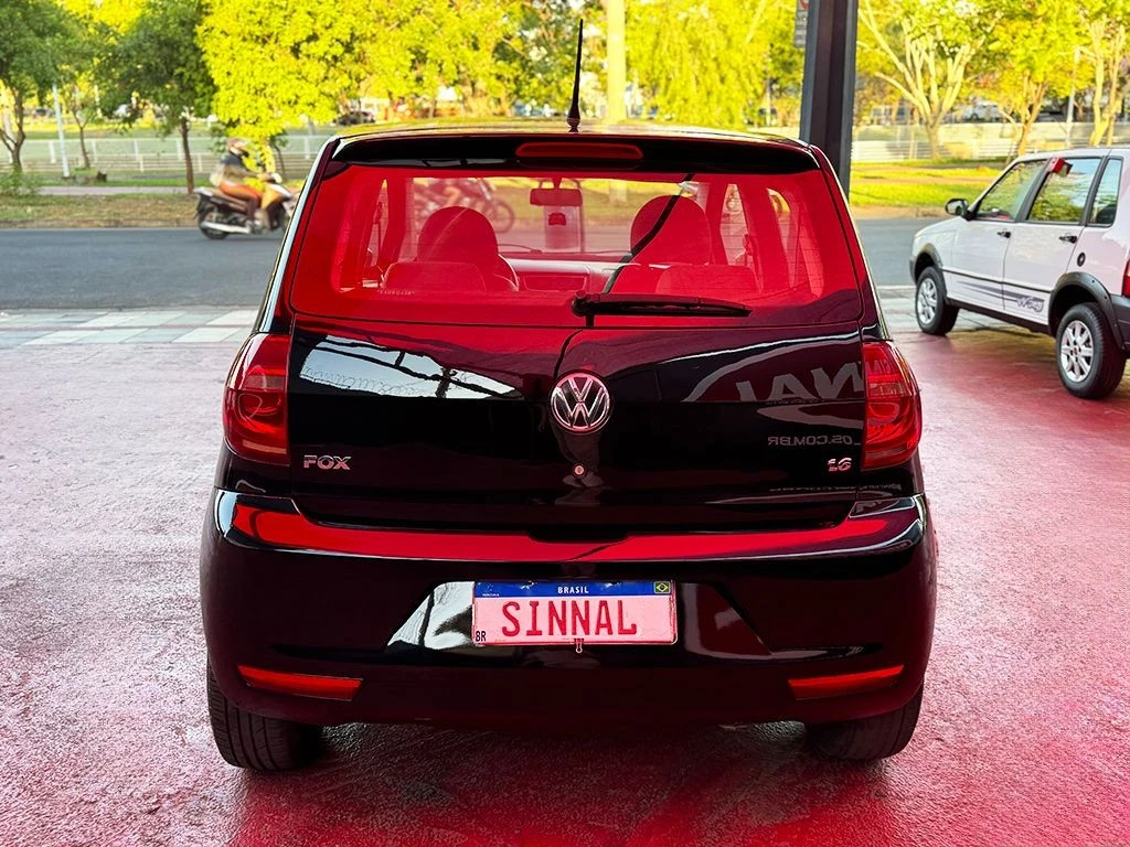 VOLKSWAGEN FOX