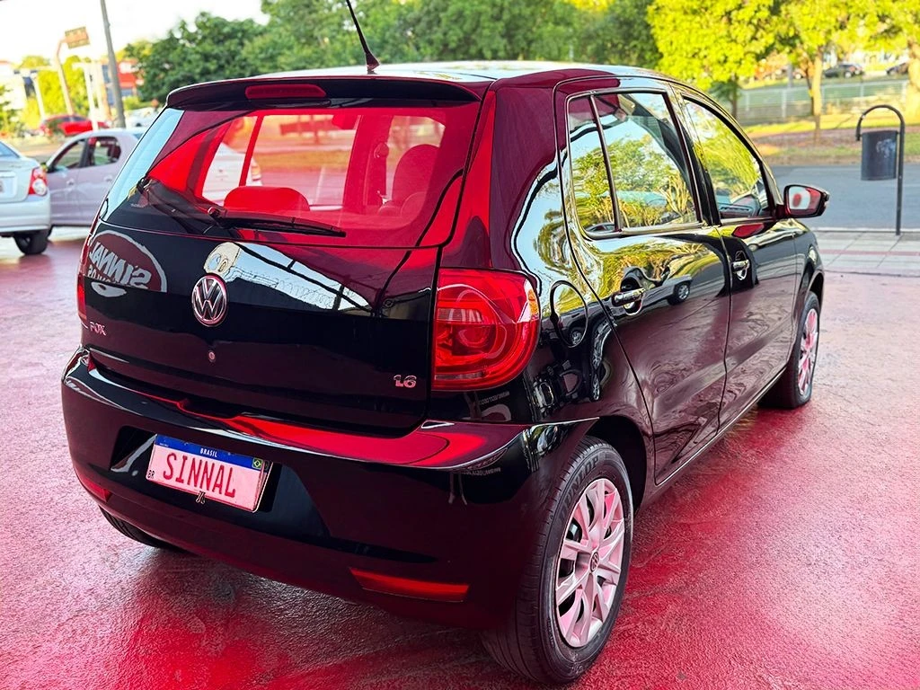 VOLKSWAGEN FOX