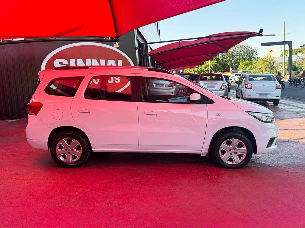 CHEVROLET SPIN