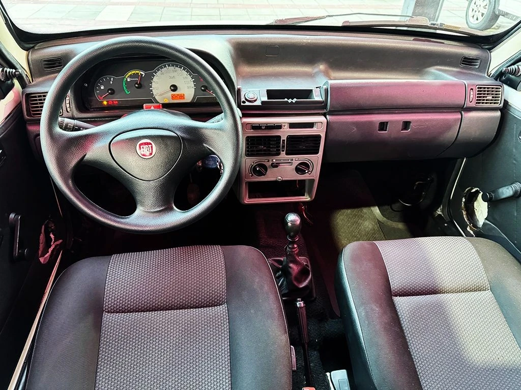 FIAT UNO