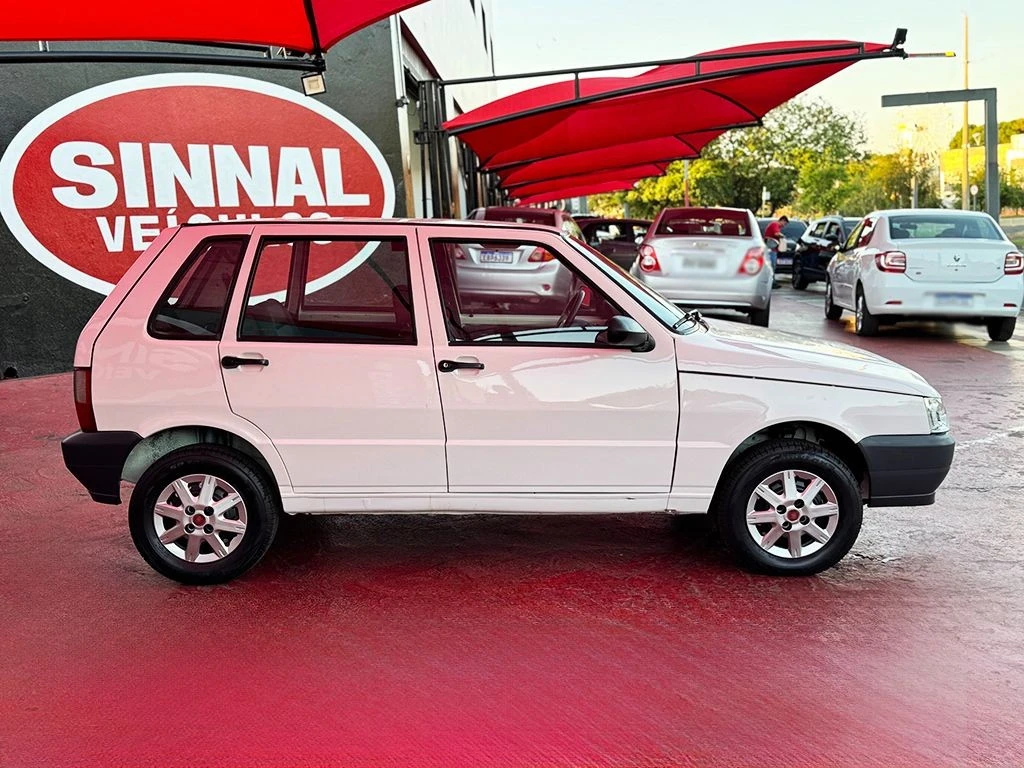 FIAT UNO