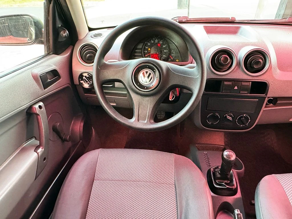 VOLKSWAGEN GOL