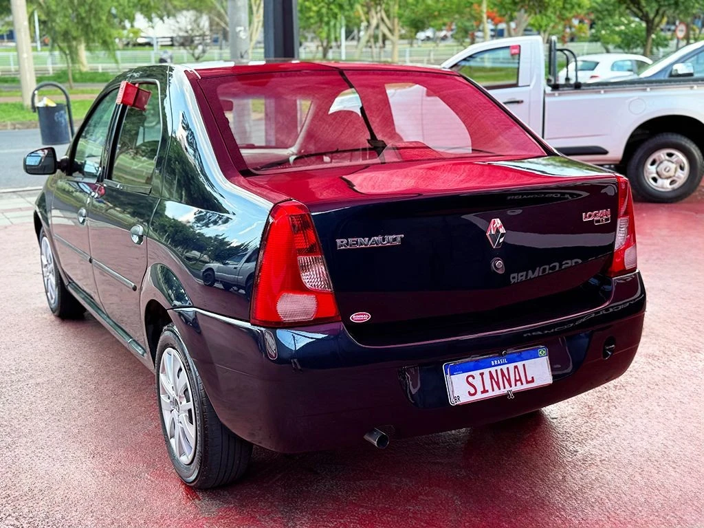 RENAULT LOGAN