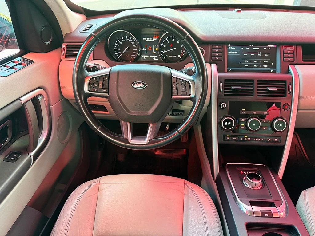 LAND ROVER DISCOVERY SPORT