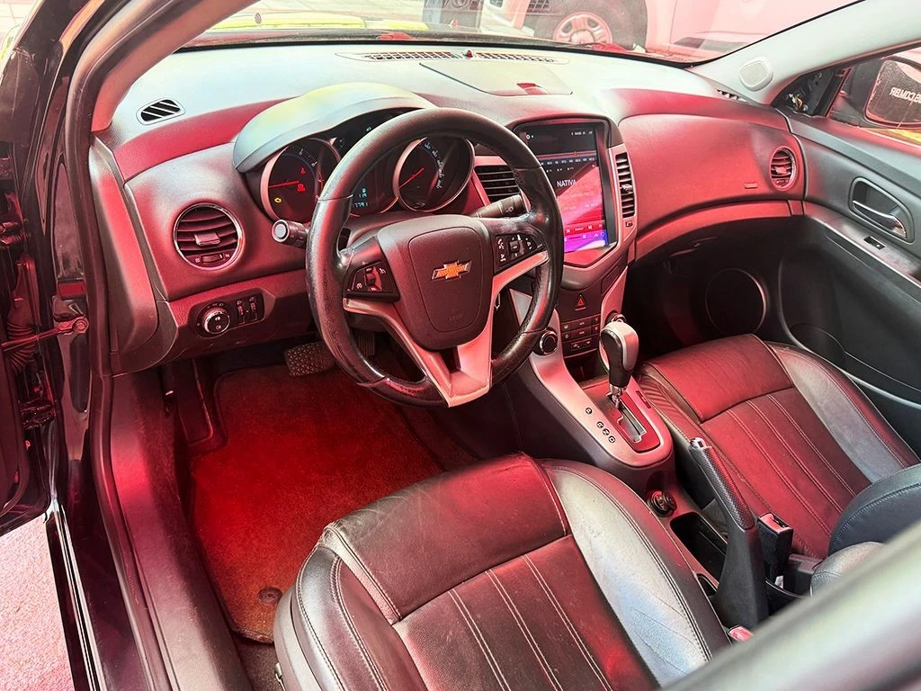 CHEVROLET CRUZE