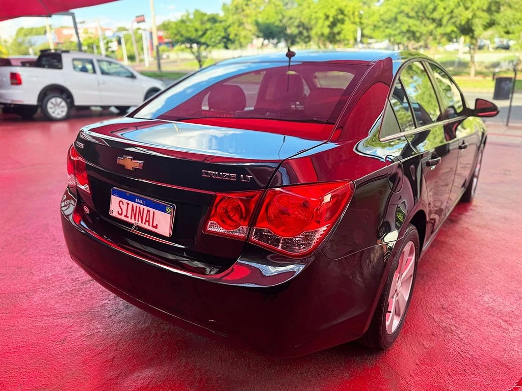 CHEVROLET CRUZE