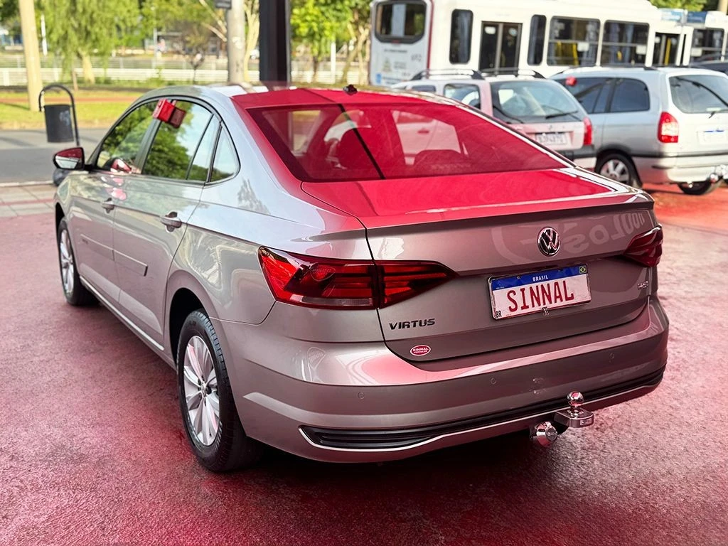 VOLKSWAGEN VIRTUS