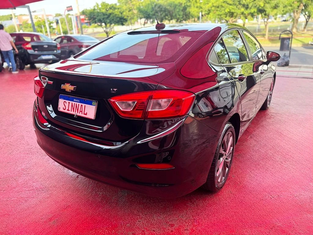 CHEVROLET CRUZE
